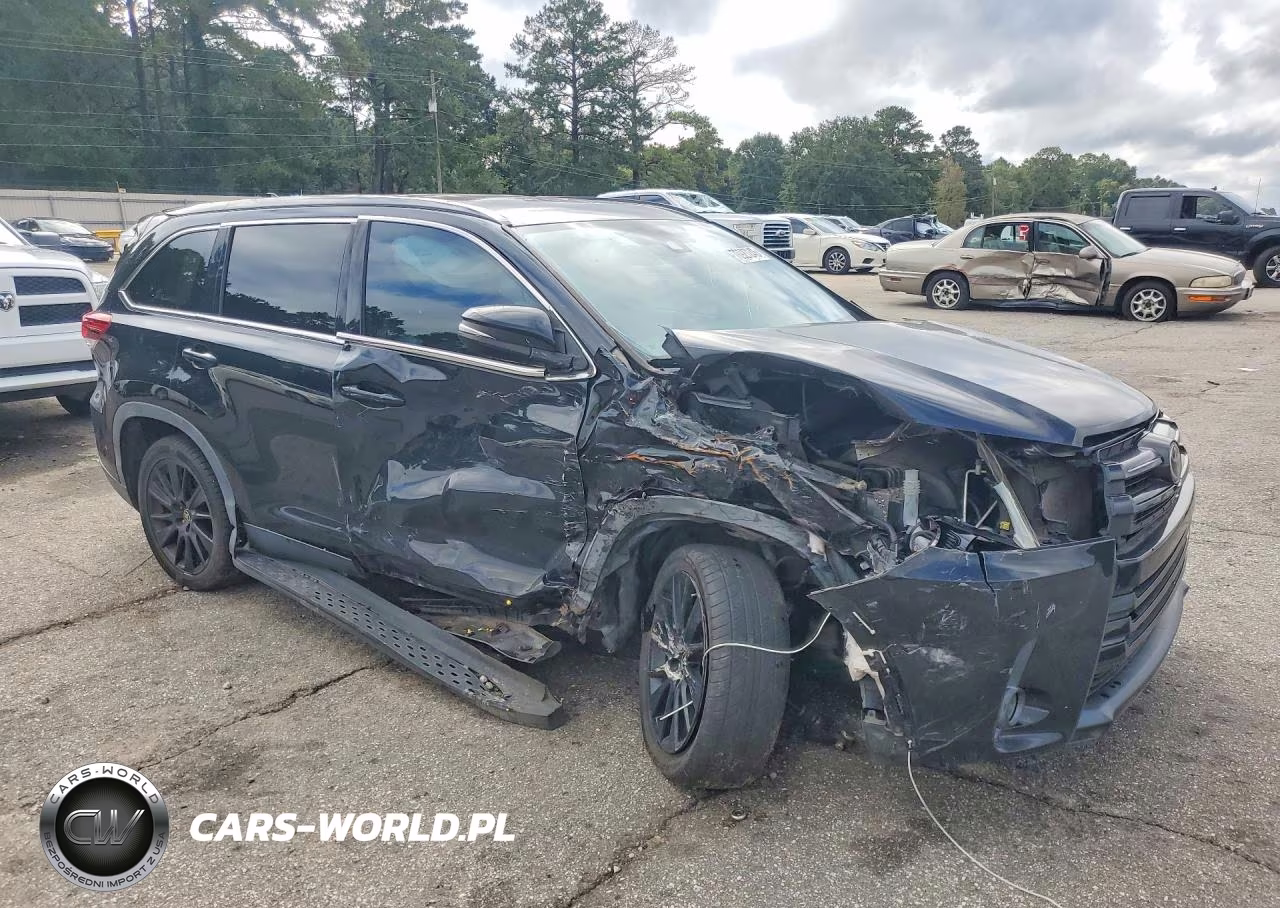2019 Toyota Highlander Se VIN:5TDKZRFH8KS368880 - 4