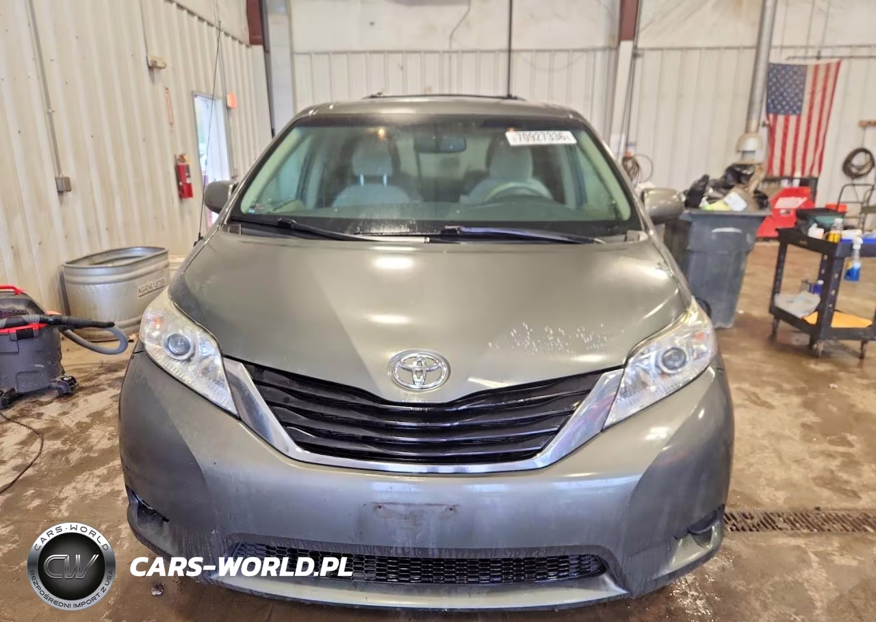2014 Toyota Sienna Le VIN:5TDKK3DC3ES524742 - 5