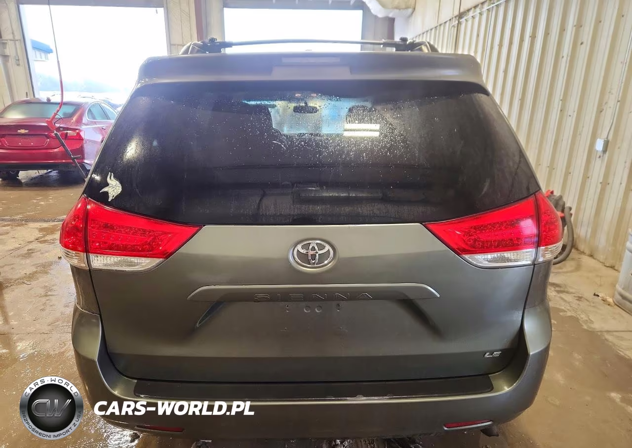 2014 Toyota Sienna Le VIN:5TDKK3DC3ES524742 - 6