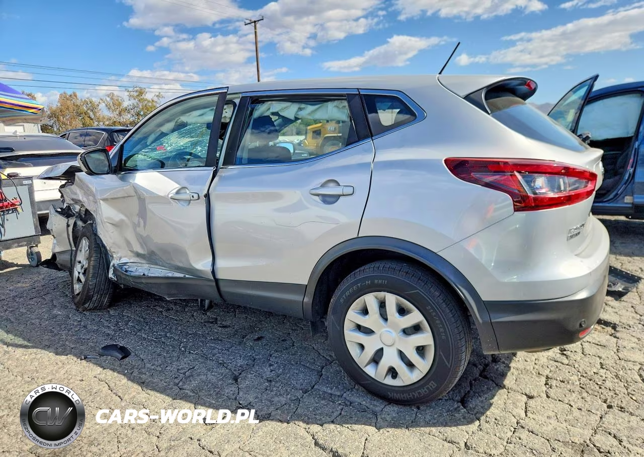 2020 Nissan Rogue Sport S VIN:JN1BJ1CV4LW545089 - 2