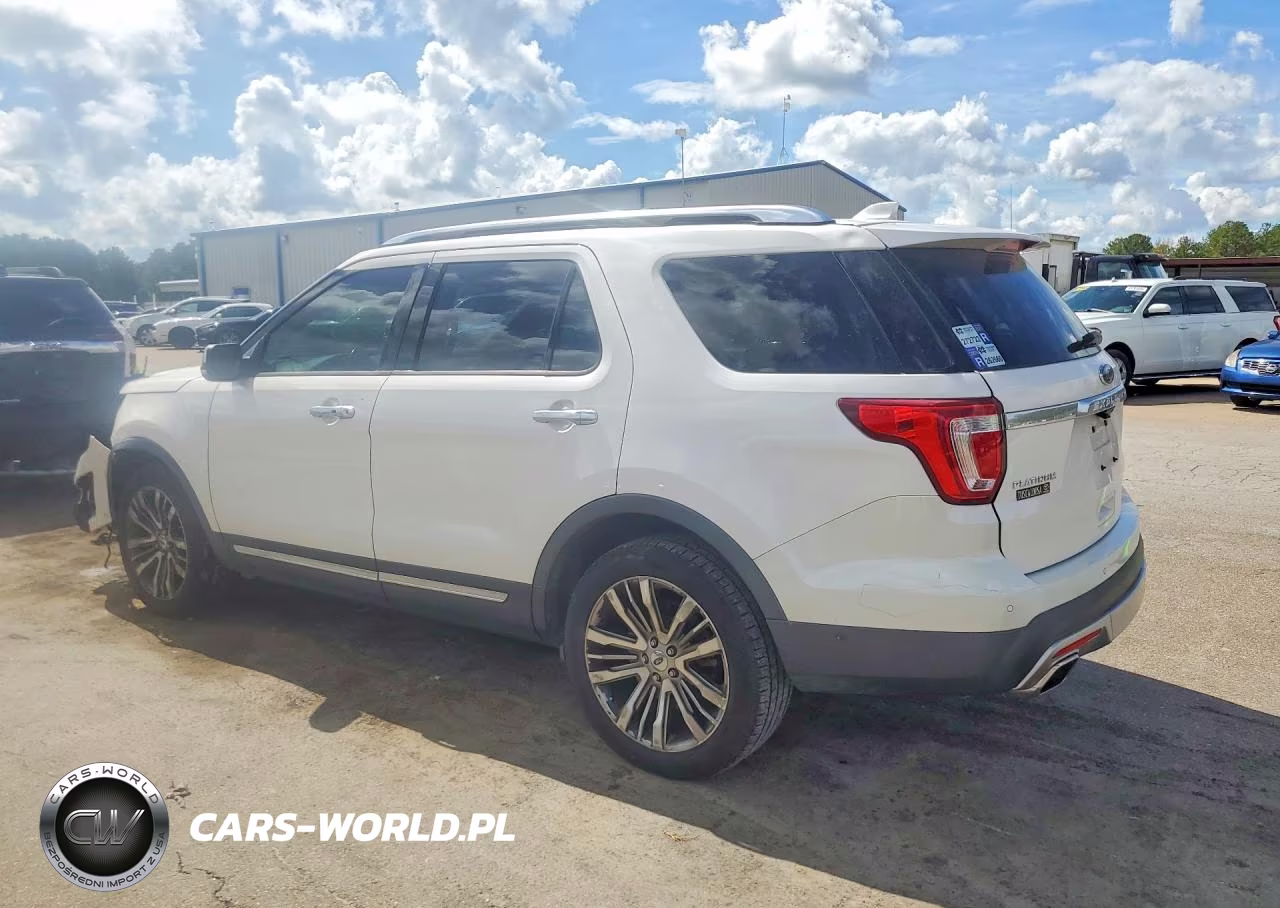 2017 Ford Explorer Platinum VIN:1FM5K8HT7HGB31292 - 2