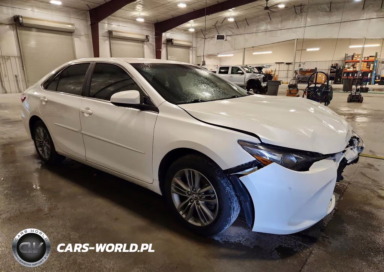 2017 Toyota Camry Se VIN:4T1BF1FK3HU450800 - 4
