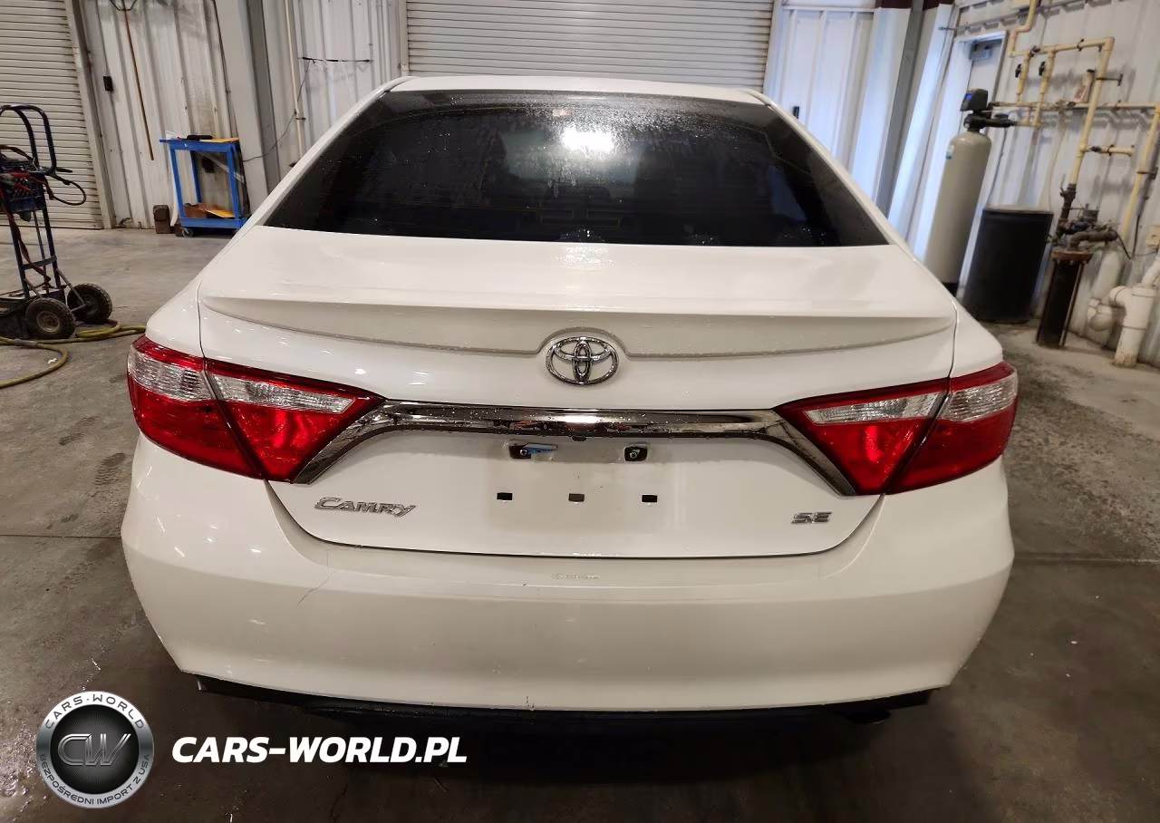 2017 Toyota Camry Se VIN:4T1BF1FK3HU450800 - 6