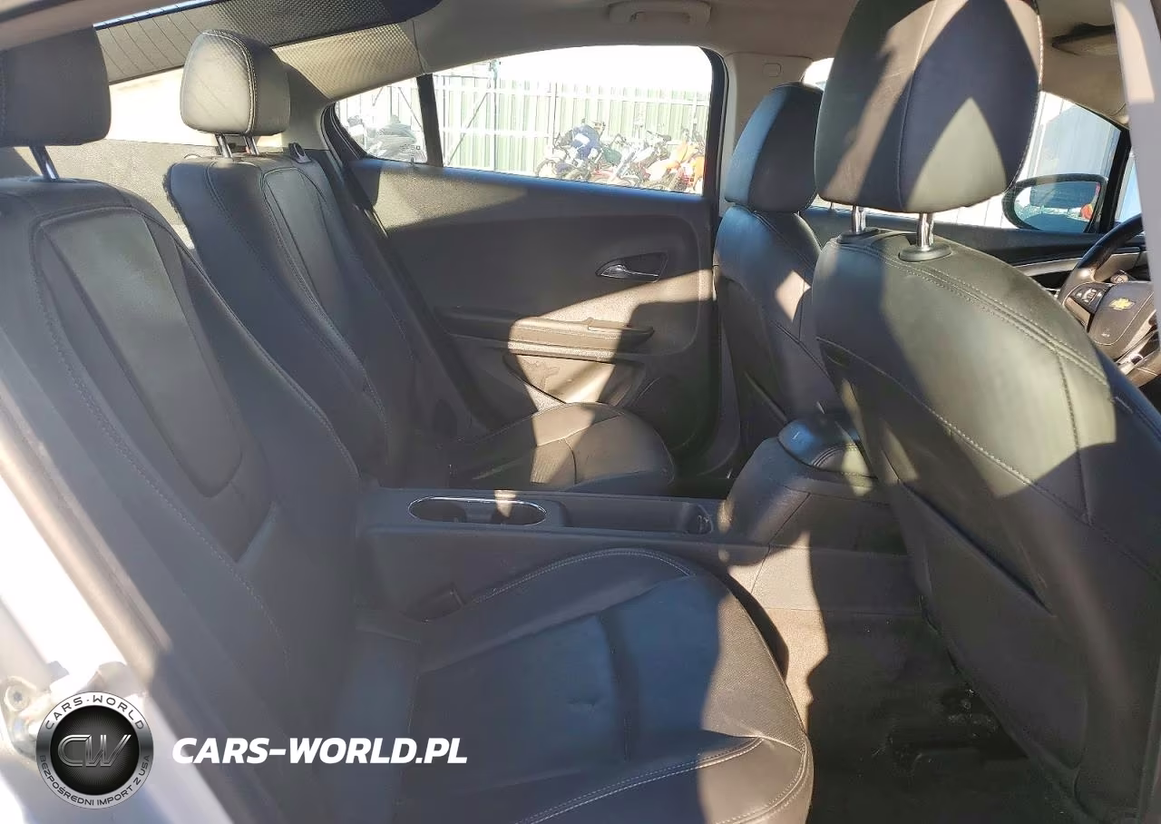2011 Chevrolet Volt VIN:1G1RD6E48BU103830 - 10