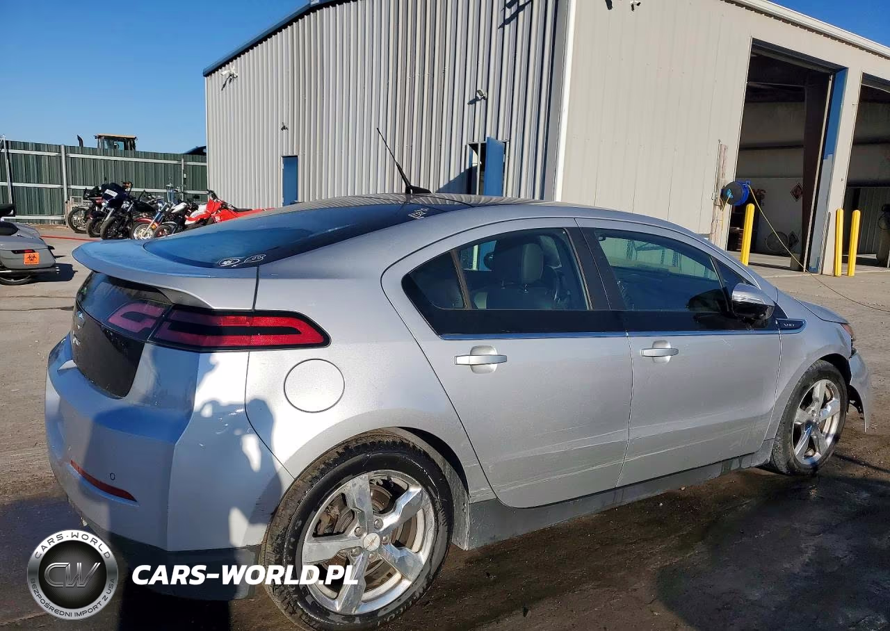 2011 Chevrolet Volt VIN:1G1RD6E48BU103830 - 3