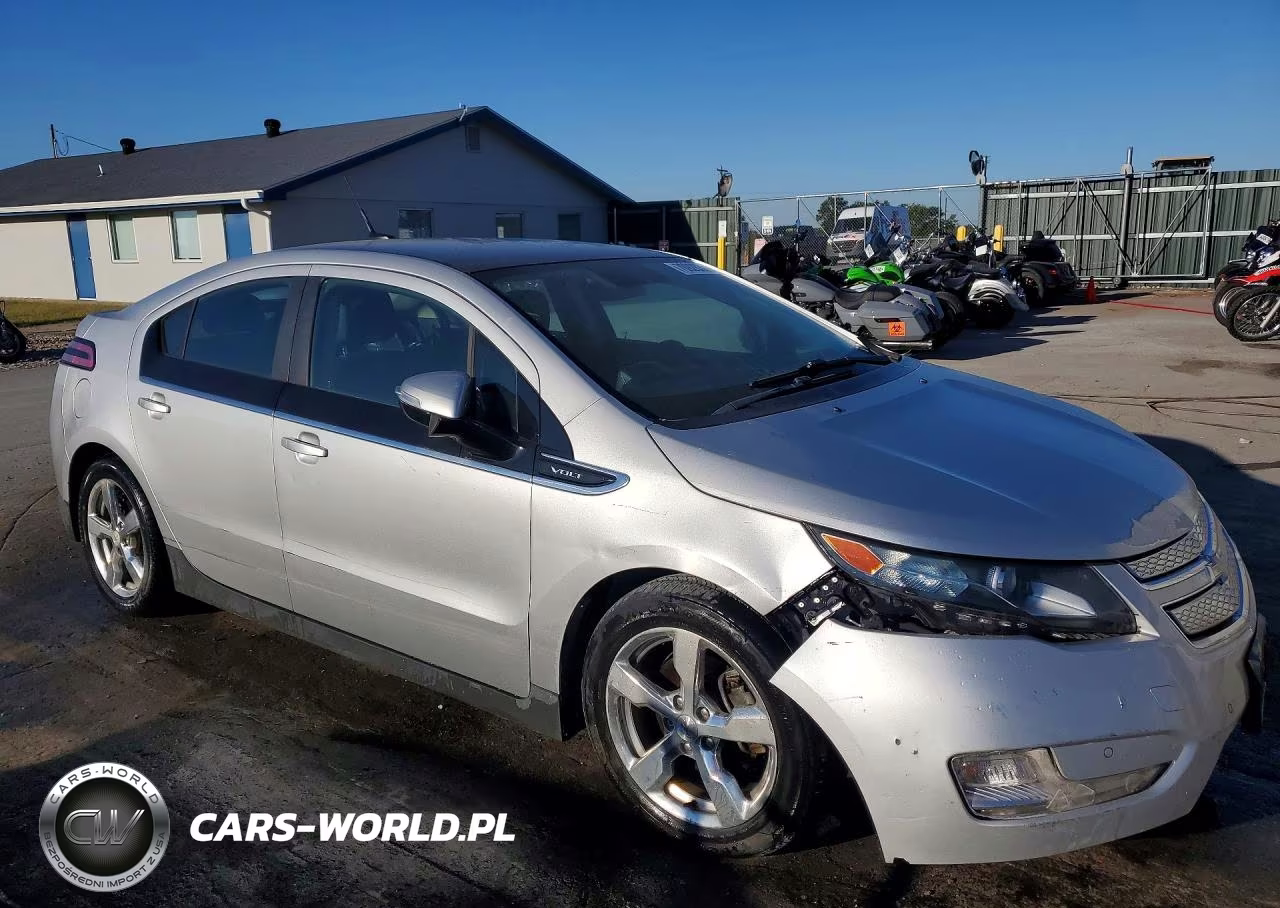 2011 Chevrolet Volt VIN:1G1RD6E48BU103830 - 4