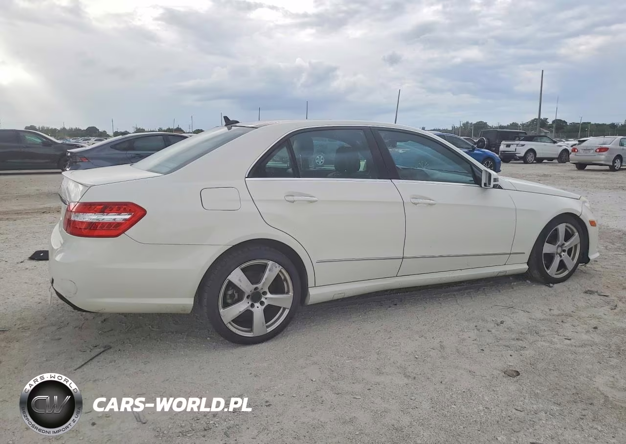 2011 Mercedes-Benz E 350 VIN:WDDHF5GB5BA353374 - 3