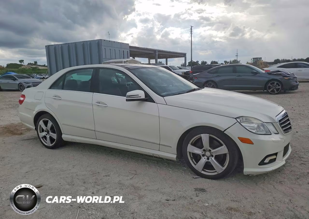 2011 Mercedes-Benz E 350 VIN:WDDHF5GB5BA353374 - 4