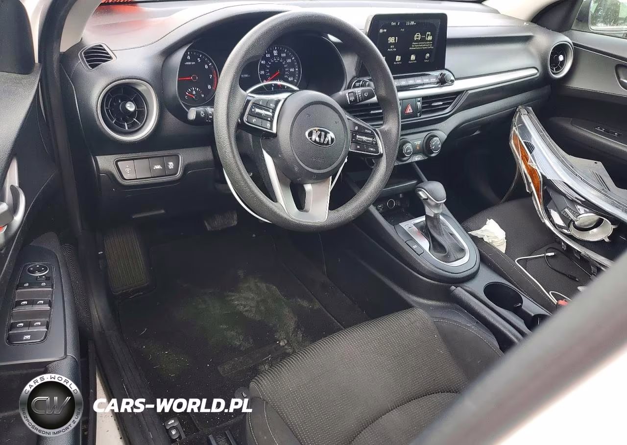 2021 Kia Forte Lxs VIN:3KPF24AD7ME284589 - 8