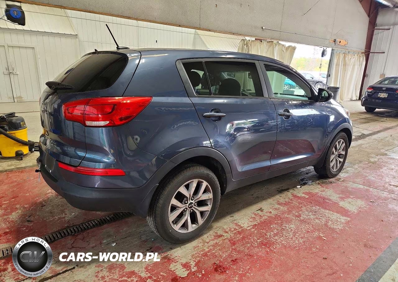 2015 Kia Sportage Lx VIN:KNDPBCAC2F7780828 - 3