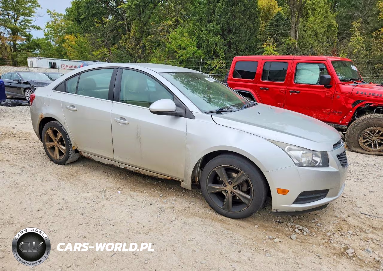2014 Chevrolet Cruze Lt VIN:1G1PE5SB2E7130347 - 4
