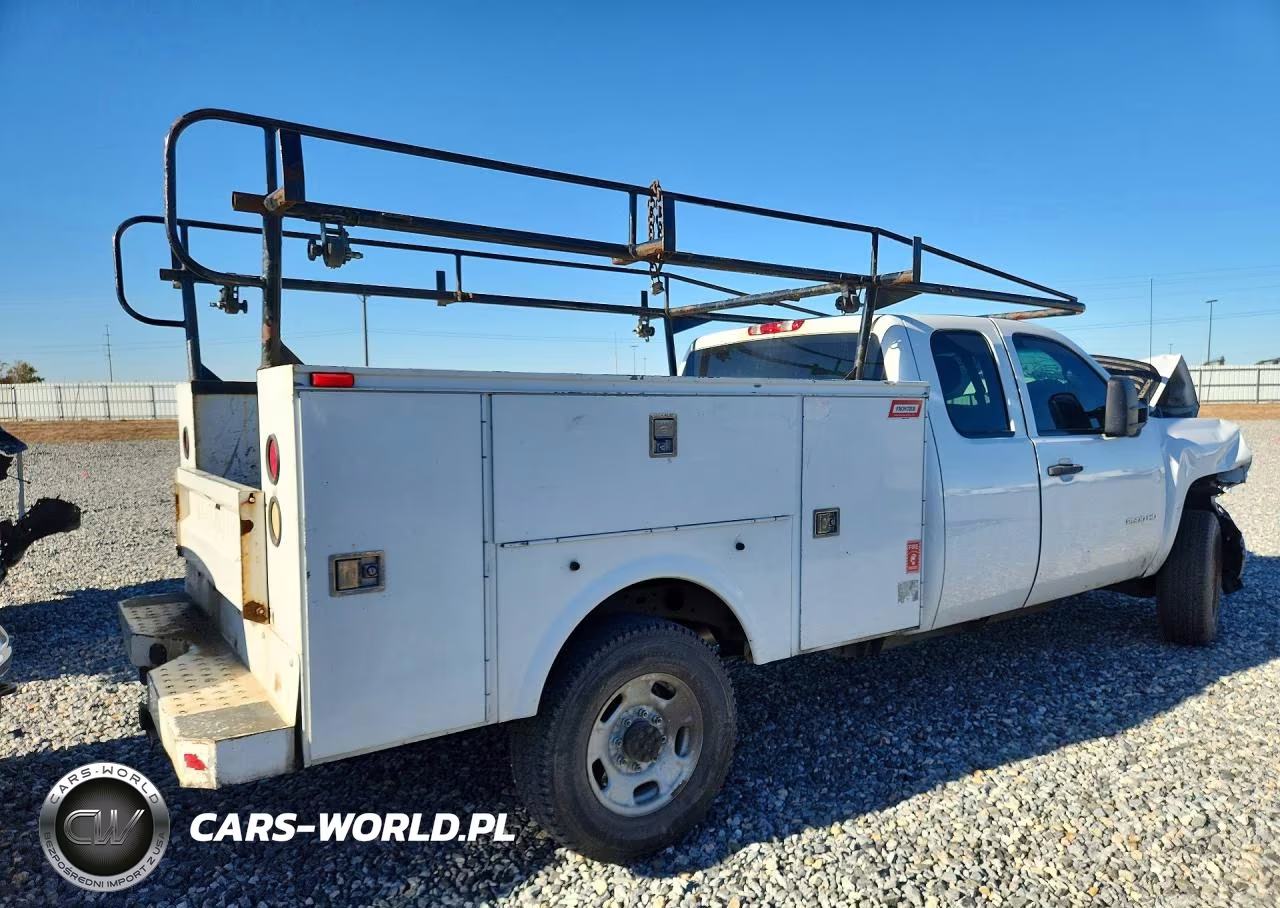 2013 Chevrolet Silverado K2500 Heavy Duty VIN:1GB2KVCG0DZ362926 - 3