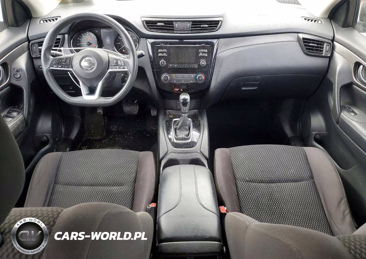 2018 Nissan Rogue Sport S VIN:JN1BJ1CPXJW105666 - 8