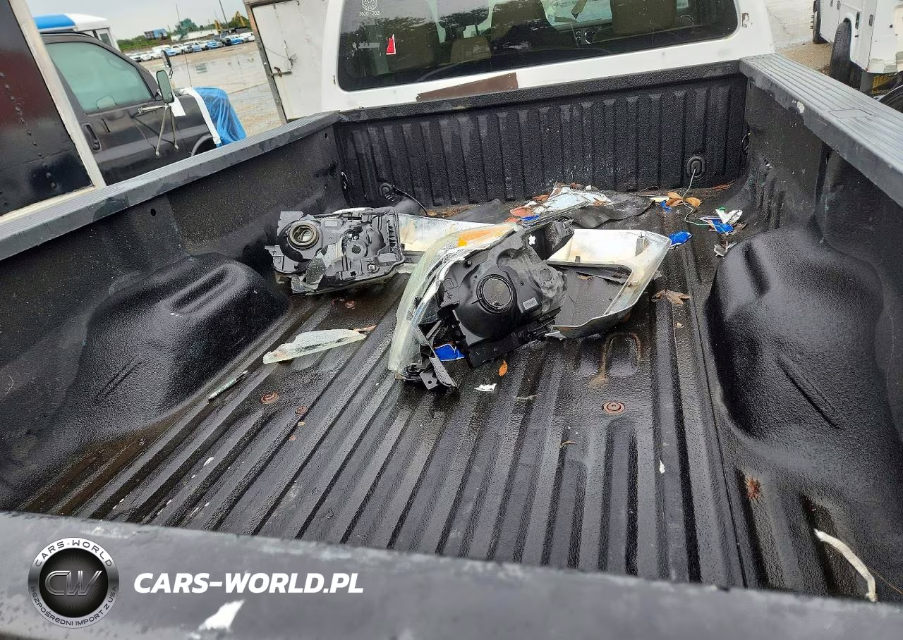 2015 Ford F350 Super Duty VIN:1FT8W3BT1FEA74811 - 10
