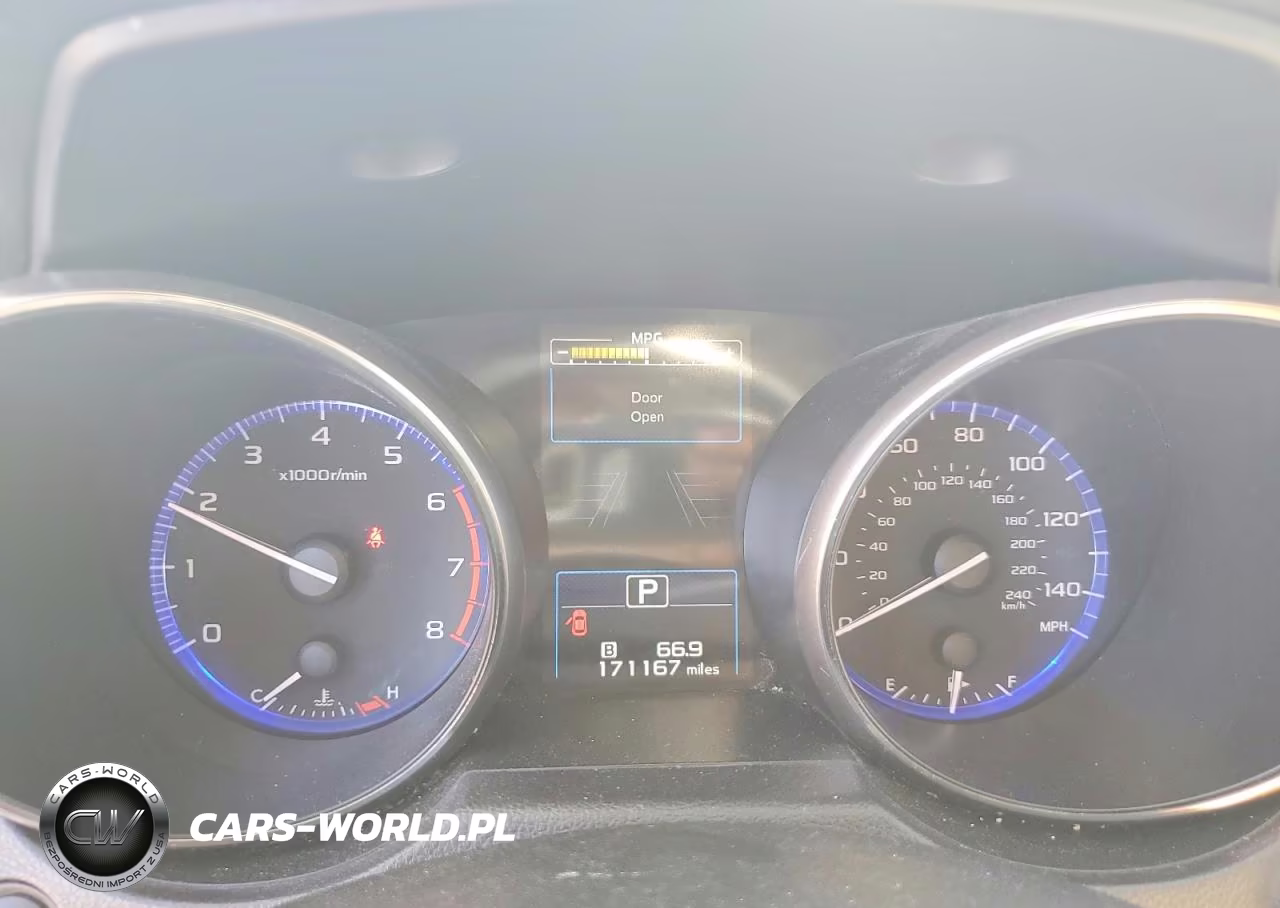 2017 Subaru Outback 2.5I Limited VIN:4S4BSANC3H3336842 - 9