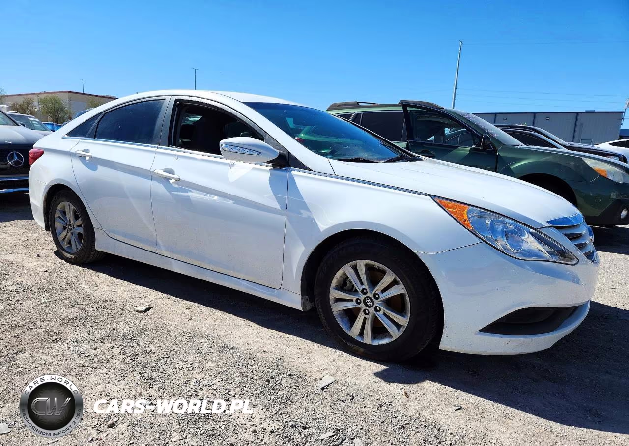 2014 Hyundai Sonata Gls VIN:5NPEB4AC8EH880505 - 4