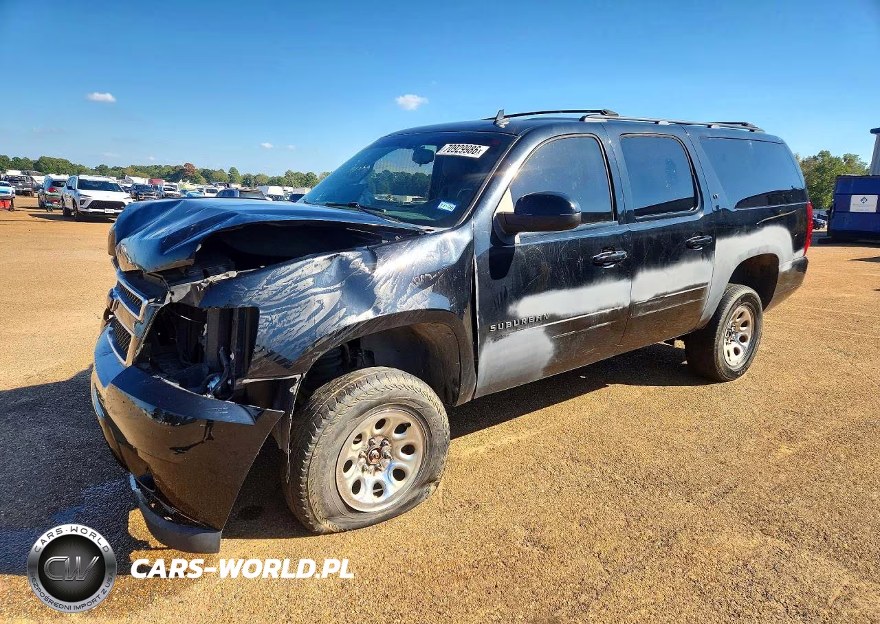 2013 Chevrolet Suburban K1500 Lt VIN:1GNSKJE71DR135169 - 1