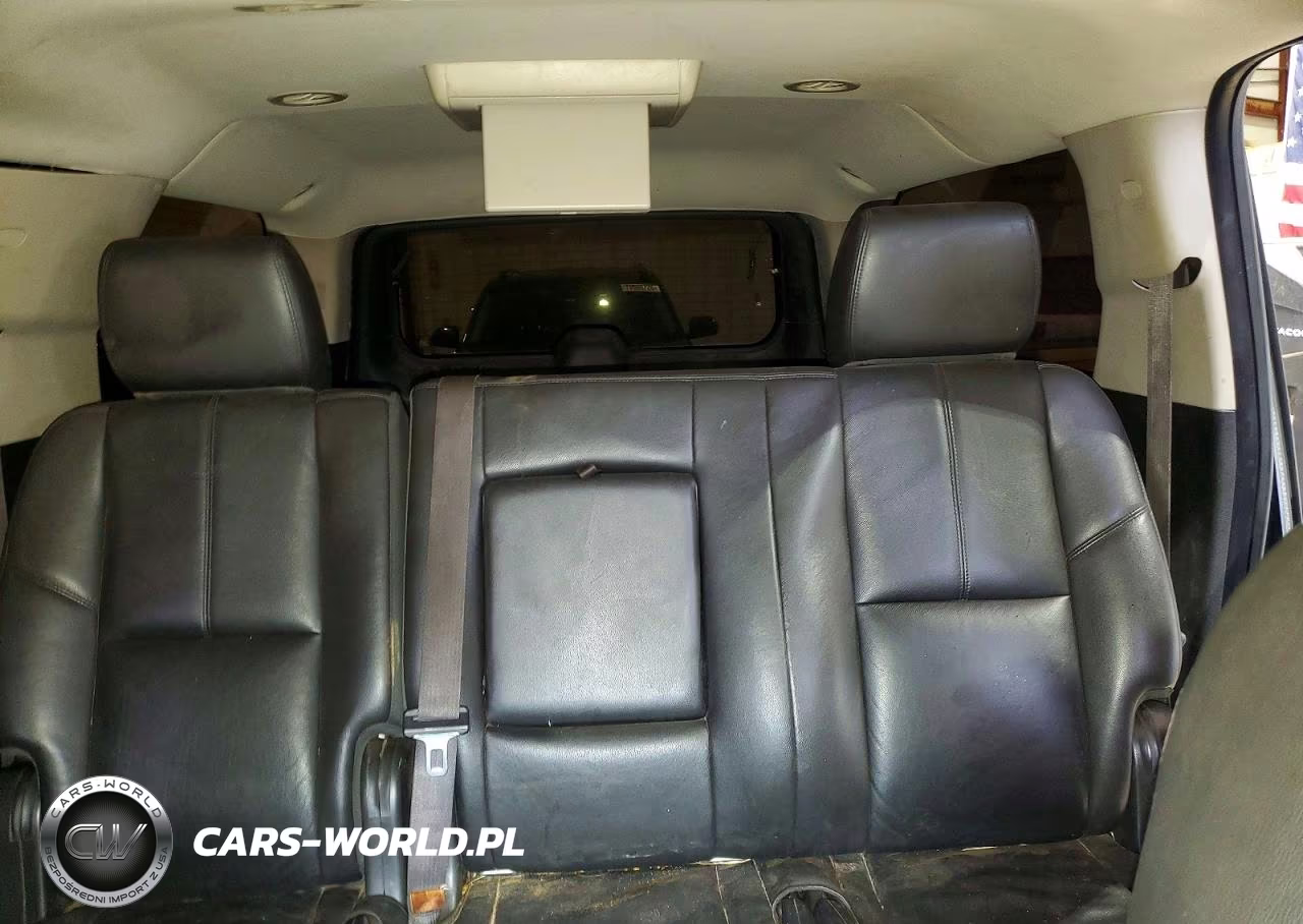 2013 Chevrolet Suburban K1500 Lt VIN:1GNSKJE71DR135169 - 10