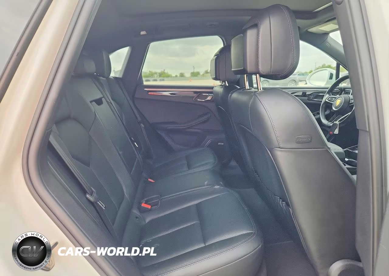2022 Porsche Macan VIN:WP1AA2A5XNLB06208 - 10