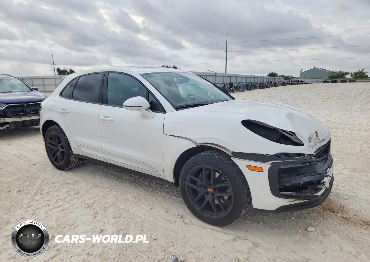 2022 Porsche Macan VIN:WP1AA2A5XNLB06208 - 4