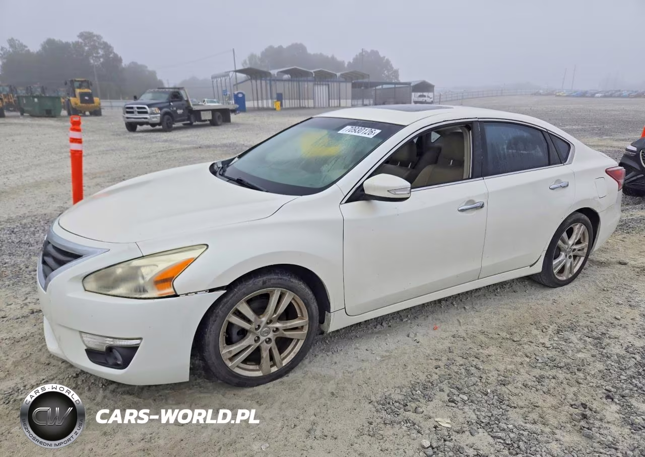 2013 Nissan Altima 3.5 S – zdjęcie 1 z 12