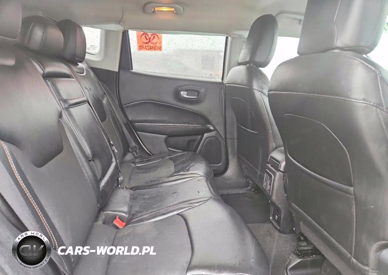 2018 Jeep Compass Latitude VIN:3C4NJCBB2JT377047 - 11