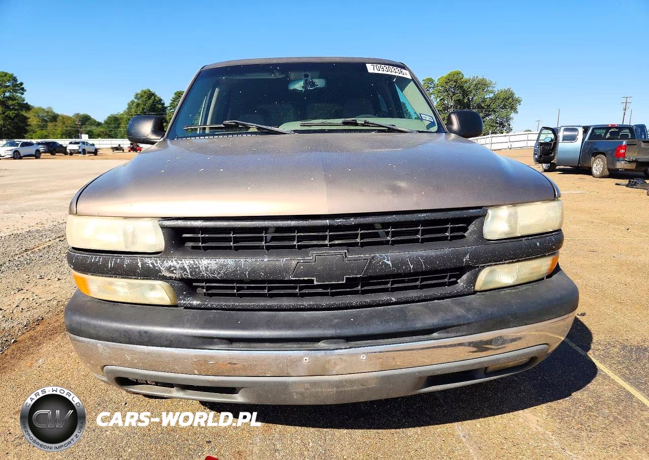 2003 Chevrolet Tahoe C1500 VIN:1GNEC13V43R154079 - 5