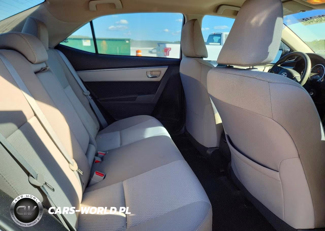 2015 Toyota Corolla Le VIN:2T1BURHE4FC424247 - 10