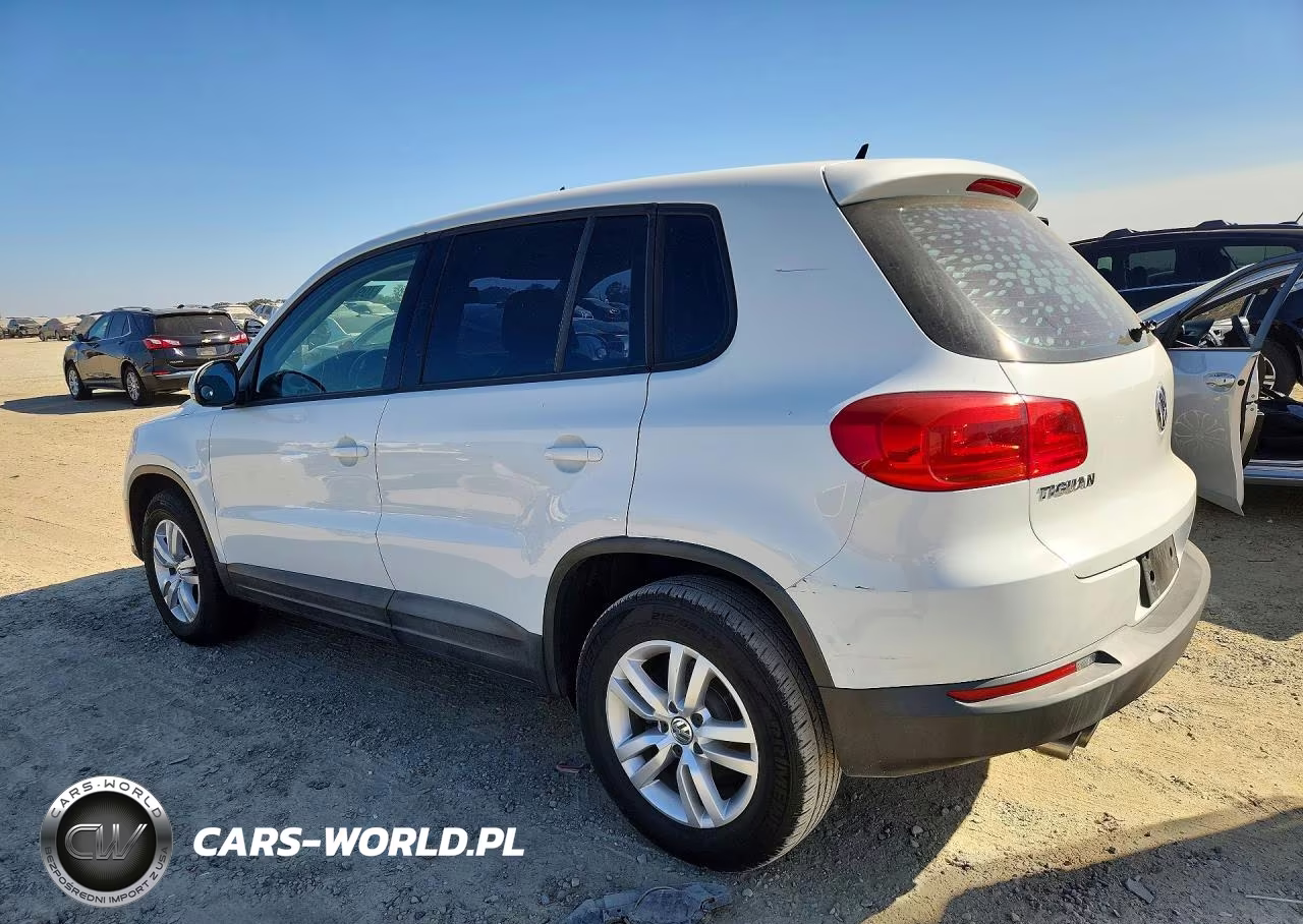 2016 Volkswagen Tiguan S VIN:WVGAV7AX2GW524912 - 2