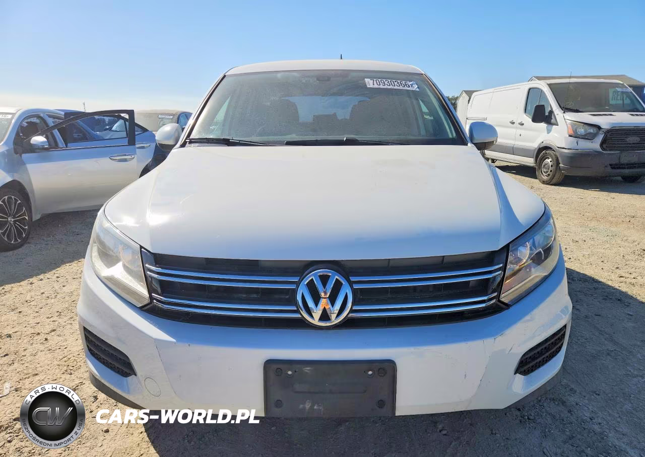 2016 Volkswagen Tiguan S VIN:WVGAV7AX2GW524912 - 5