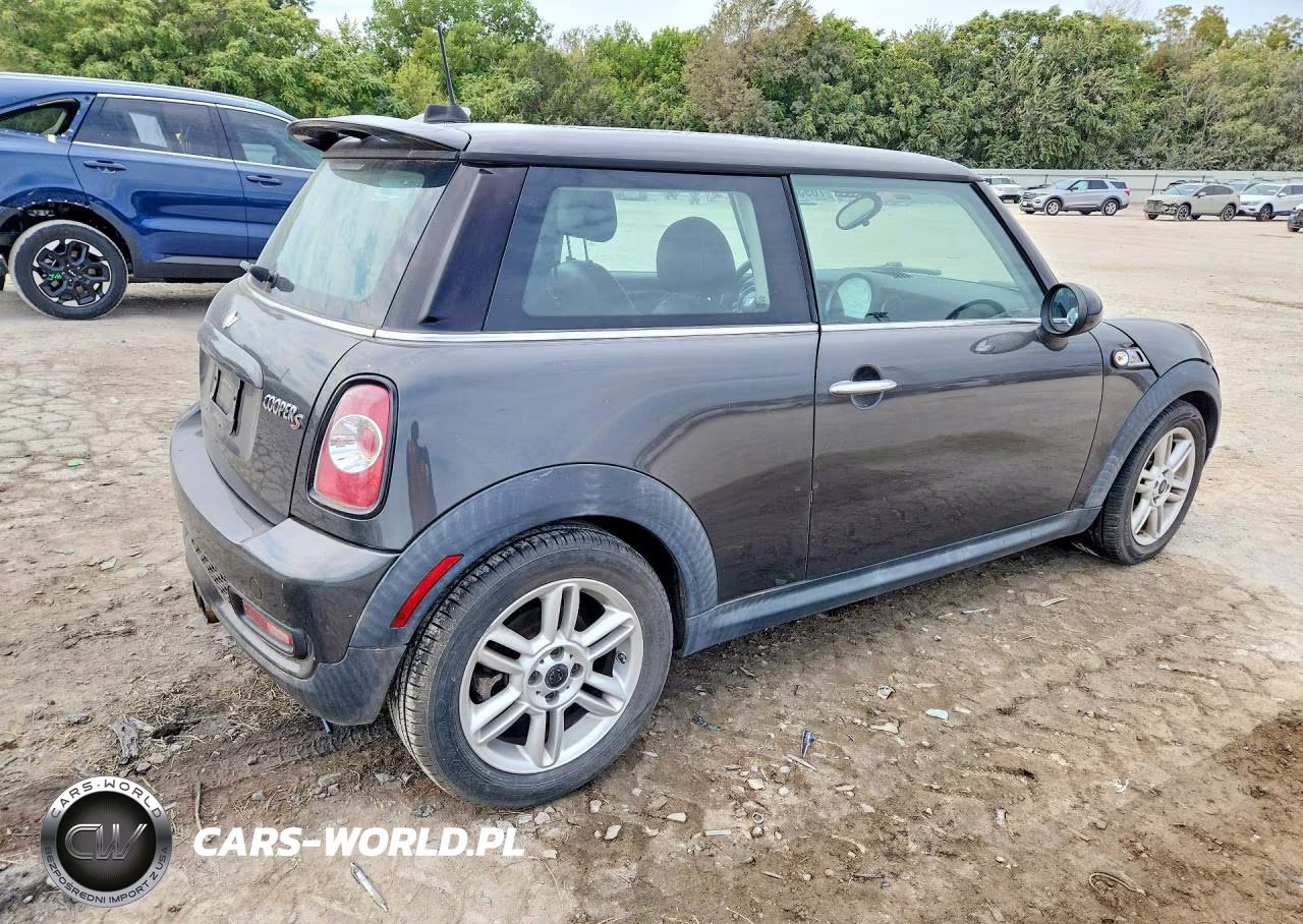 2012 Mini Cooper S VIN:WMWSV3C53CT385587 - 3
