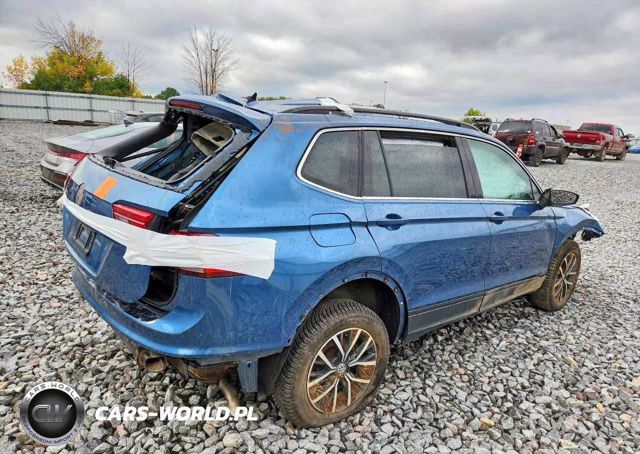 2019 Volkswagen Tiguan Se VIN:3VV2B7AXXKM188115 - 3