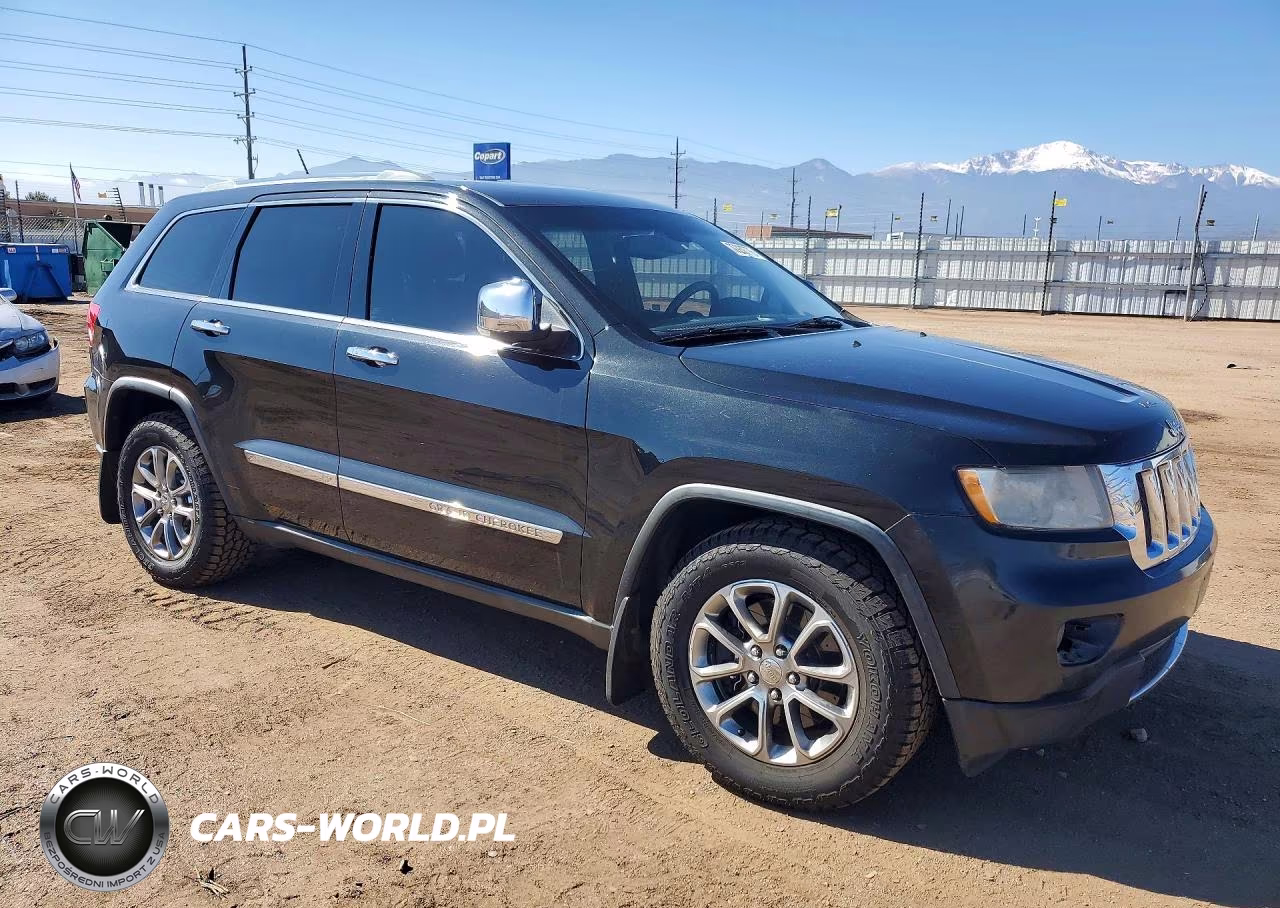 2011 Jeep Grand Cherokee Overland VIN:1J4RR6GT2BC607691 - 4
