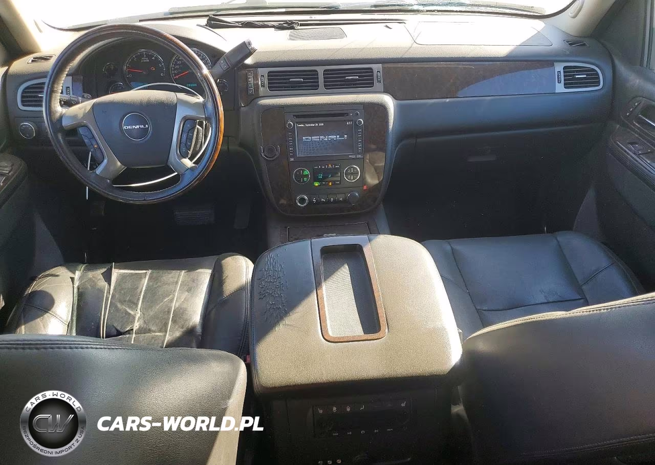 2013 GMC Yukon Denali VIN:1GKS2EEF4DR318707 - 8