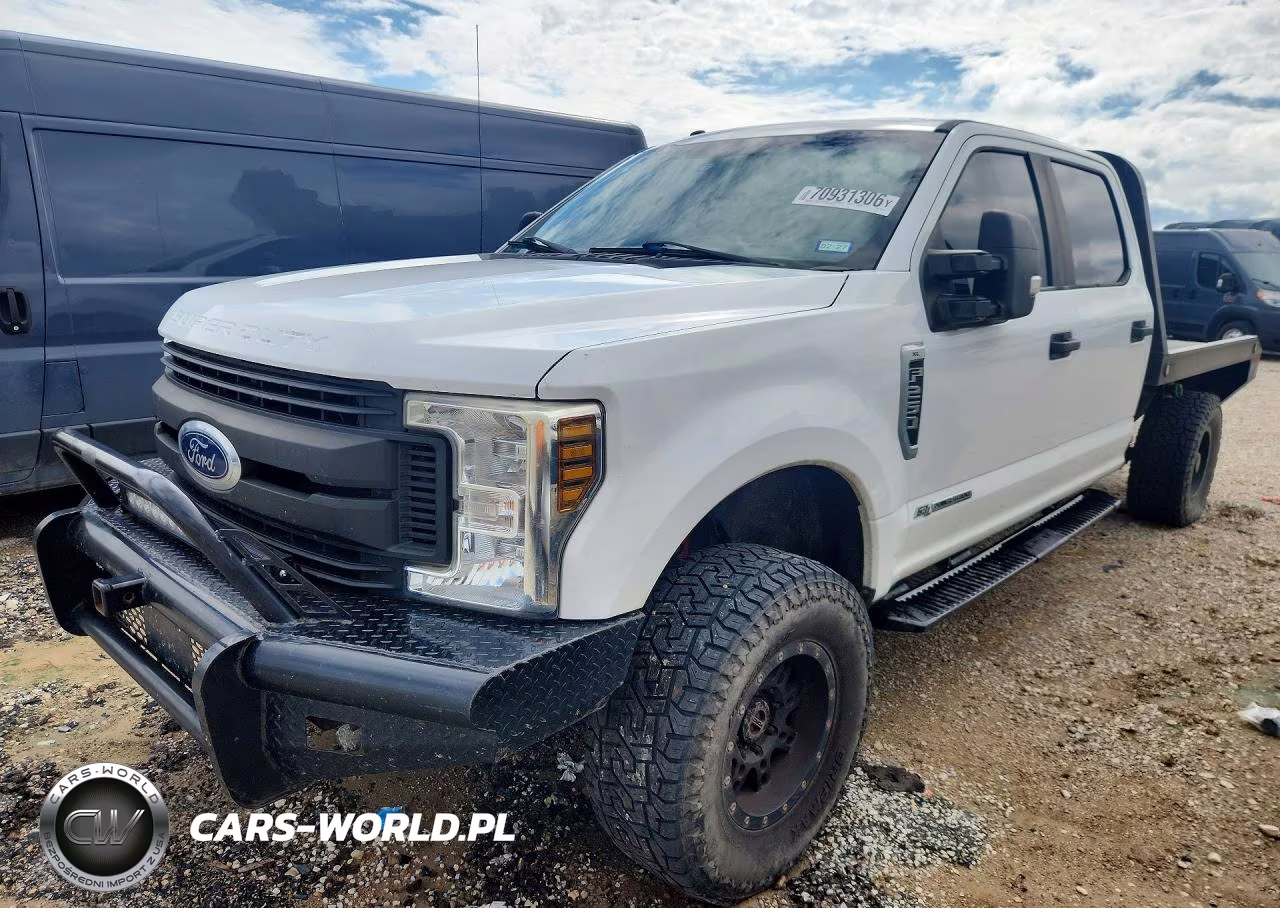 2018 Ford F250 Super Duty VIN:1FT7W2BT8JEB31293 - 1