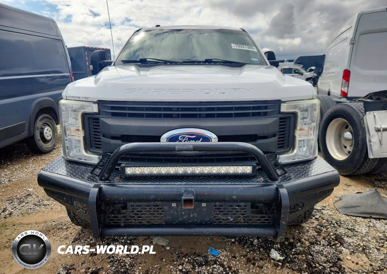 2018 Ford F250 Super Duty VIN:1FT7W2BT8JEB31293 - 5