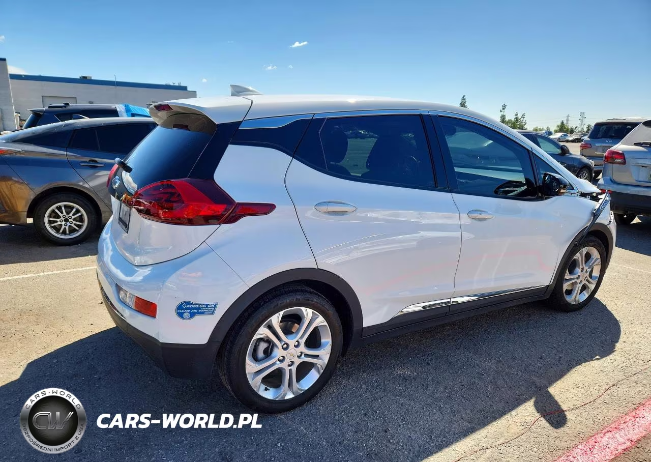 2021 Chevrolet Bolt Ev Lt VIN:1G1FY6S01M4112686 - 3