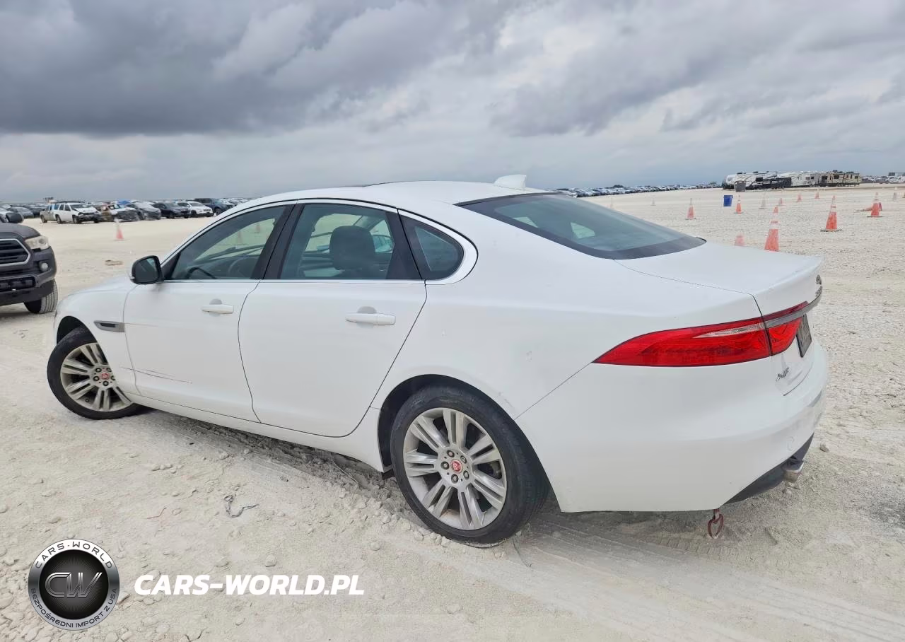 2017 Jaguar Xf VIN:SAJBR4BV4HCY27252 - 2