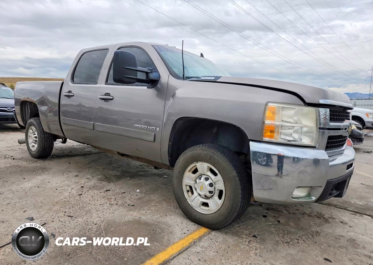 2008 Chevrolet Silverado K2500 Heavy Duty VIN:1GCHK23698F125970 - 4