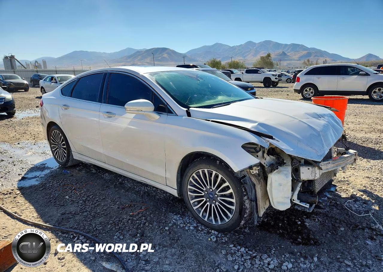 2017 Ford Fusion Se VIN:3FA6P0T96HR242664 - 4