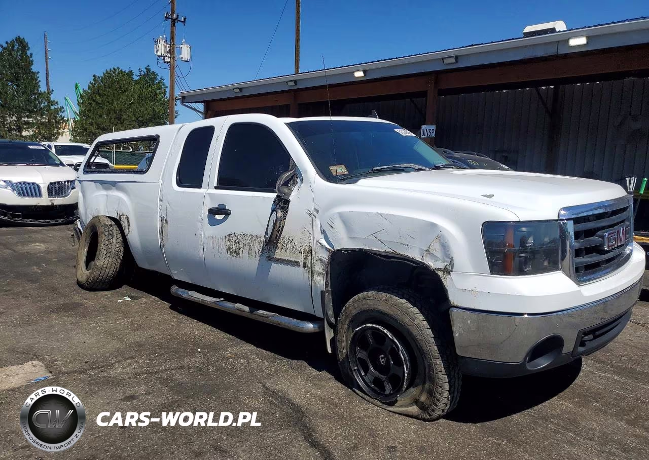 2007 GMC Sierra 1500 Classic VIN:1GTEK19JX7Z513277 - 4