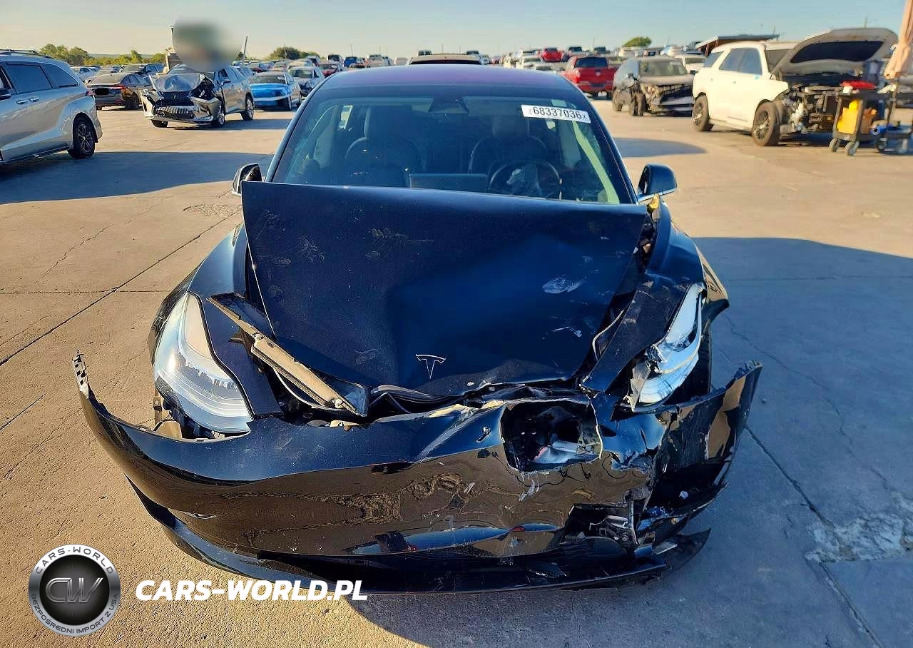 2019 Tesla Model 3 VIN:5YJ3E1EB9KF199052 - 5