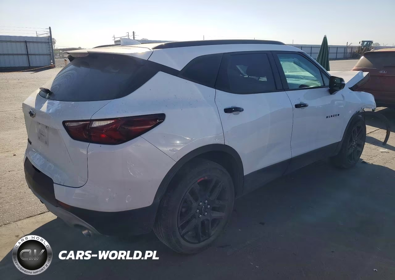 2022 Chevrolet Blazer 2Lt VIN:3GNKBCR45NS154771 - 3