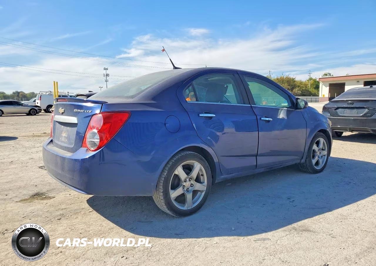 2013 Chevrolet Sonic Ltz VIN:1G1JE5SB8D4143626 - 3