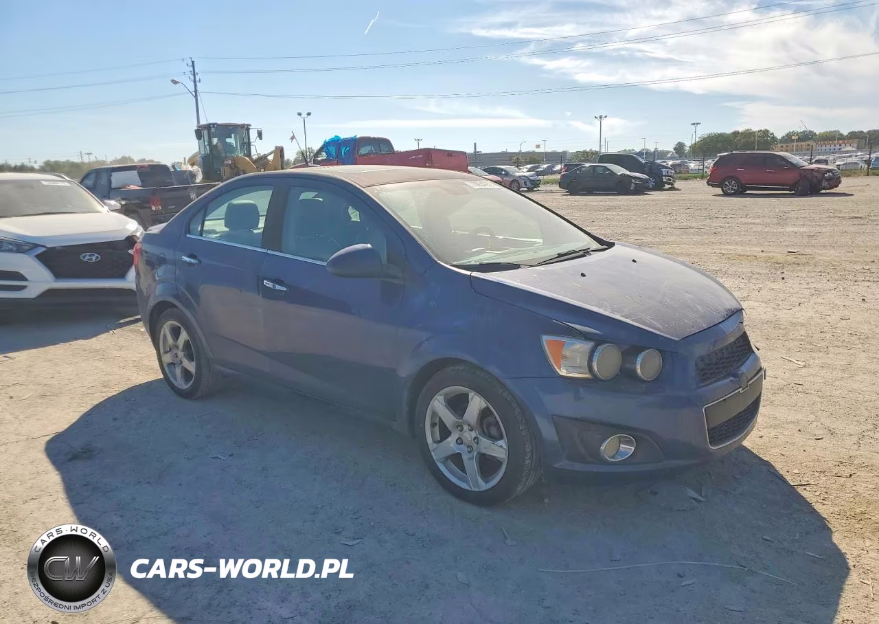 2013 Chevrolet Sonic Ltz VIN:1G1JE5SB8D4143626 - 4