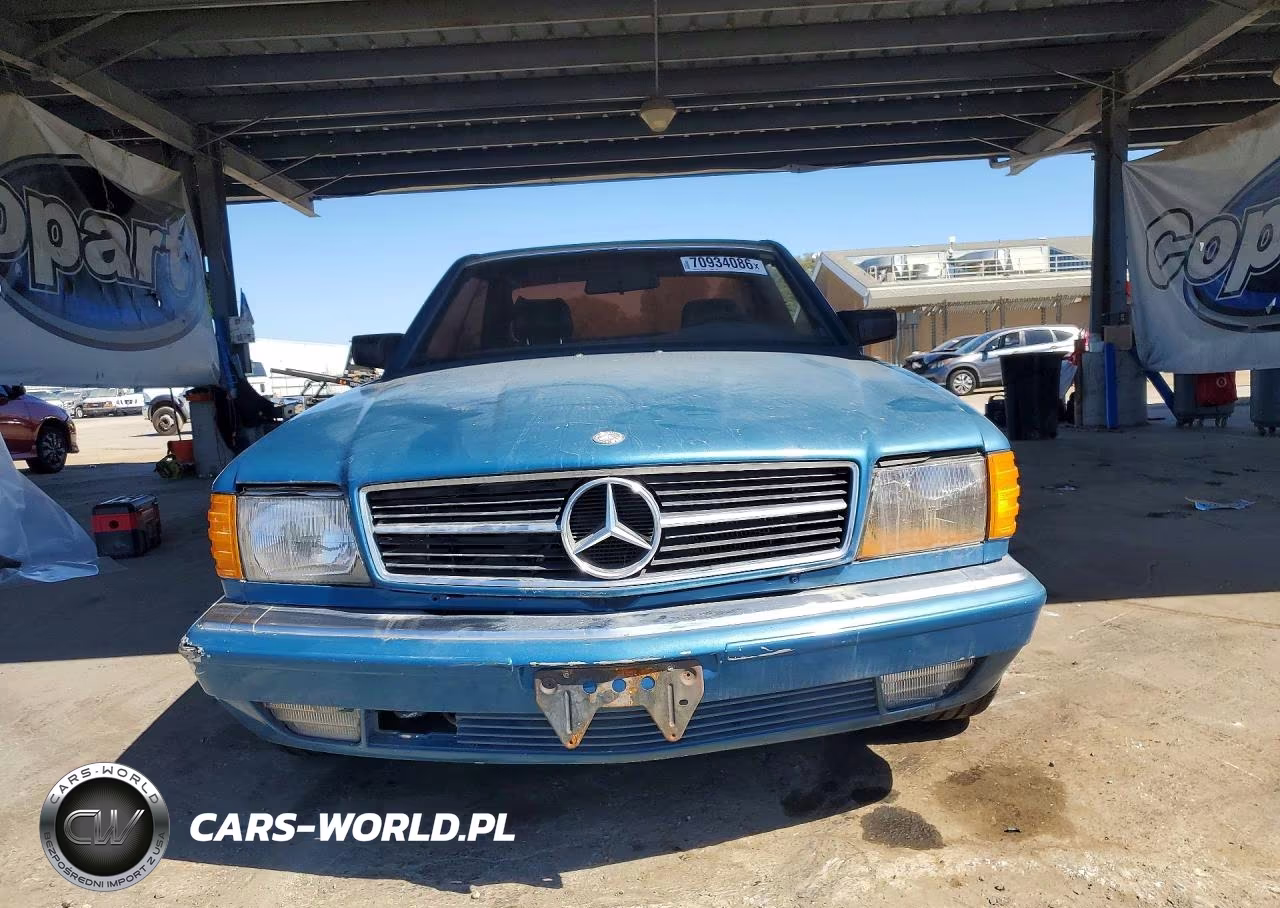 1982 Mercedes-Benz 380 Sec VIN:WDBCA43A5CB000752 - 5