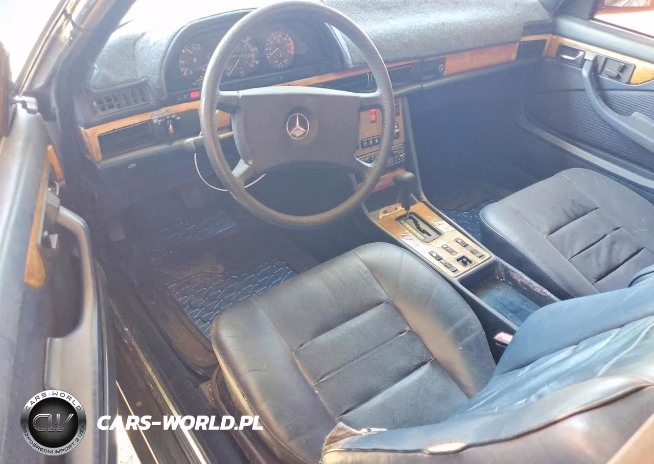 1982 Mercedes-Benz 380 Sec VIN:WDBCA43A5CB000752 - 8