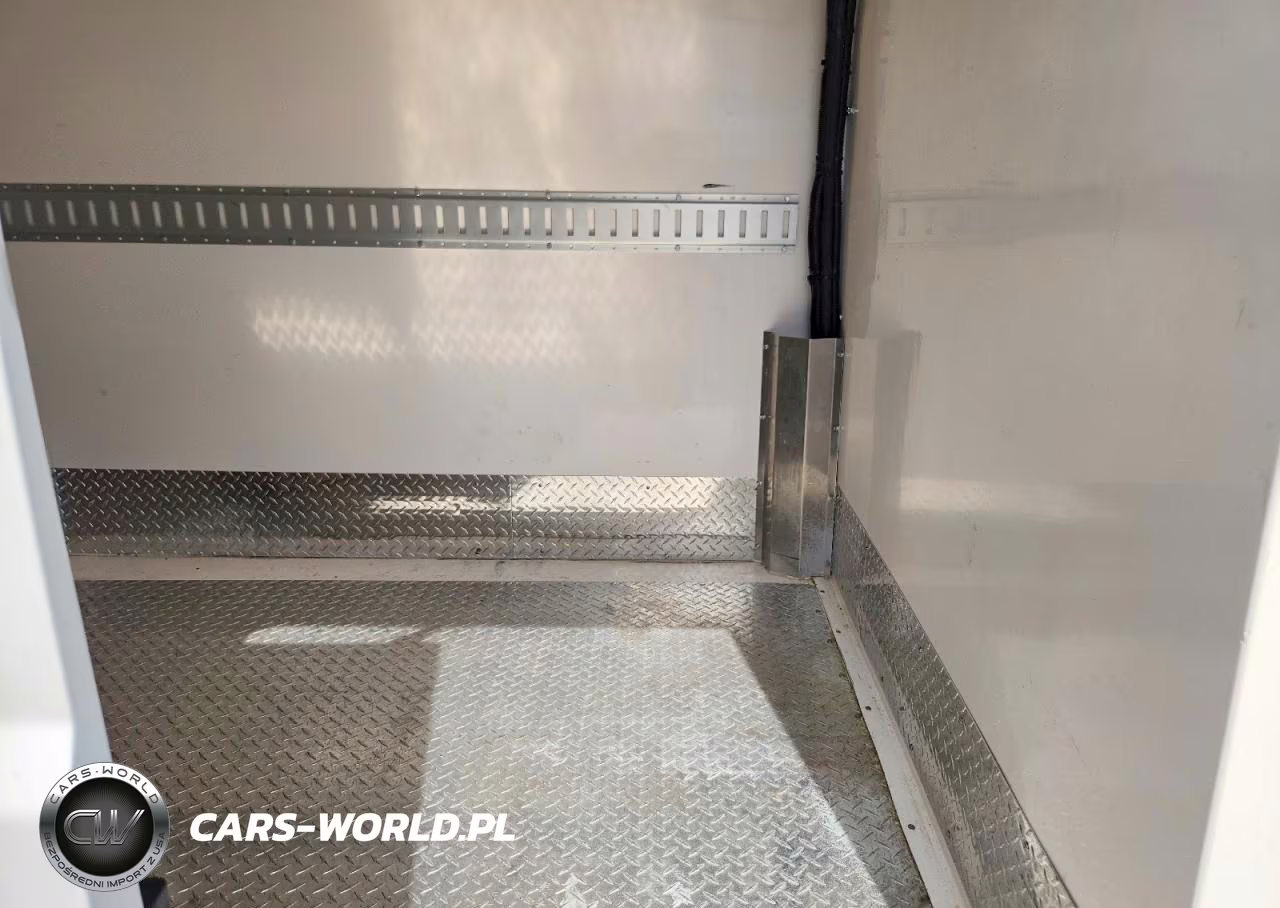 2023 Ram Promaster 2500 Refrigerated Delivery Van VIN:3C6LRVDG6PE502723 - 11