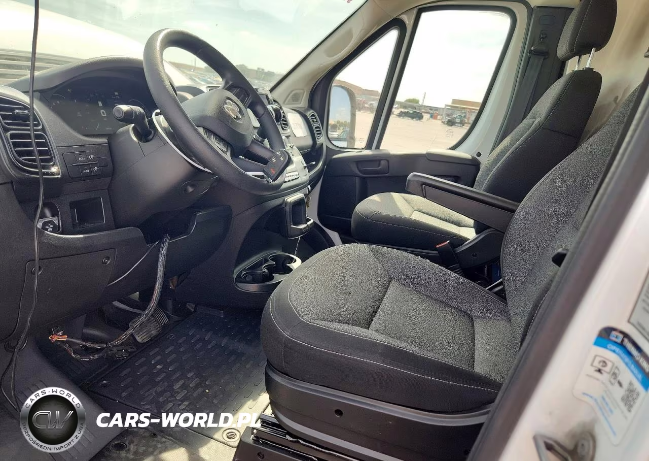 2023 Ram Promaster 2500 Refrigerated Delivery Van VIN:3C6LRVDG6PE502723 - 7