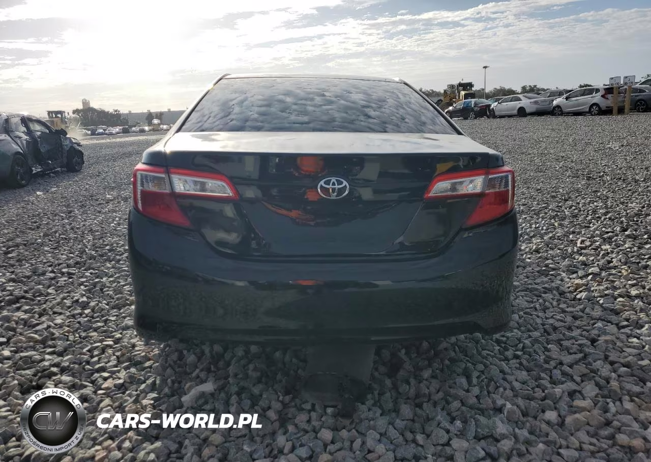 2014 Toyota Camry L VIN:4T1BF1FK6EU734675 - 6